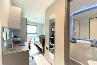 1 bed flat, Little Patrick Street, Holylands, Belfast, BT151BH - Image 3